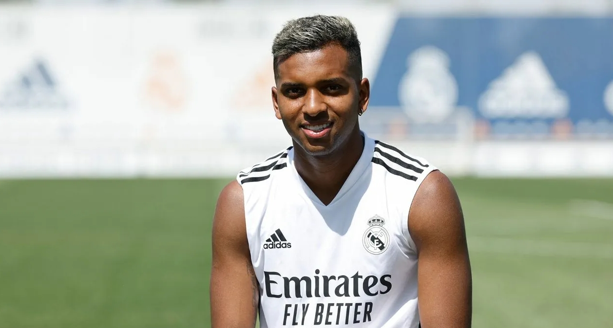 Carlo Ancelotti Rodrigo haqqında Real Madrid necə paxıllıqdan uzaq bir atmosfer yaradır və yeni liderlər yetişdirir