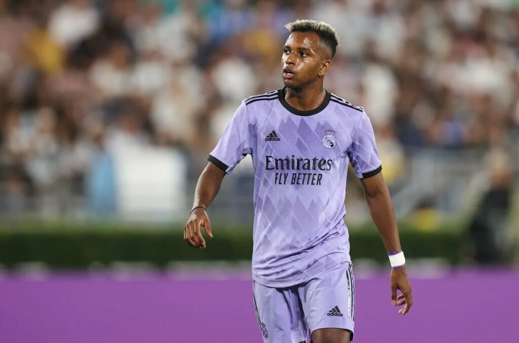 Liverpul Rodriqonu hədəfləyir Real Madridlə danışıqlar gedir və 90 milyon avroya transfer mümkündür