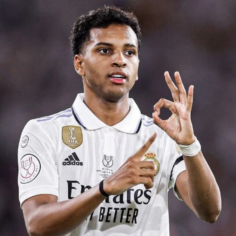 Rodriqo Modriçə Real Madrid əfsanəsi ilə vida